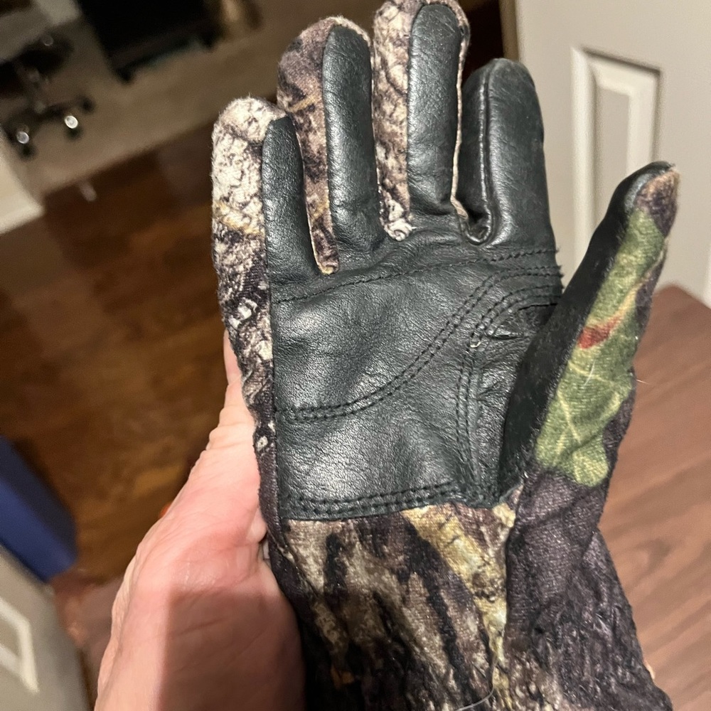 Cabelas Goretex Extreme Thinsulate camo Gloves